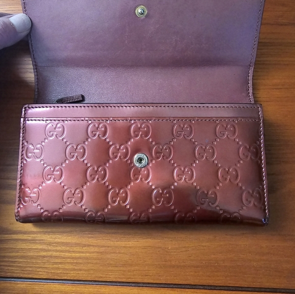 Authentic Gucci Wallet - Picture 8 of 13